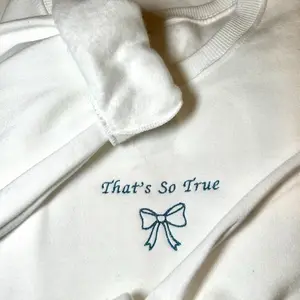 Gracie Abrams That’s So True Embroidered Crewneck