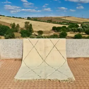 Handmade Moroccan Berber Wool Rug - Geometric Serenity