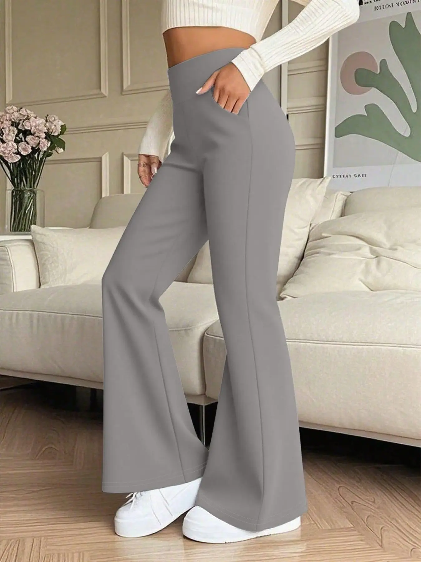A popular casual and fashionable micro flared pants for women, slim fitting, Fitted and versatile wide leg pants, suitable for all seasons, suitable for home, indoor, and outdoor wear