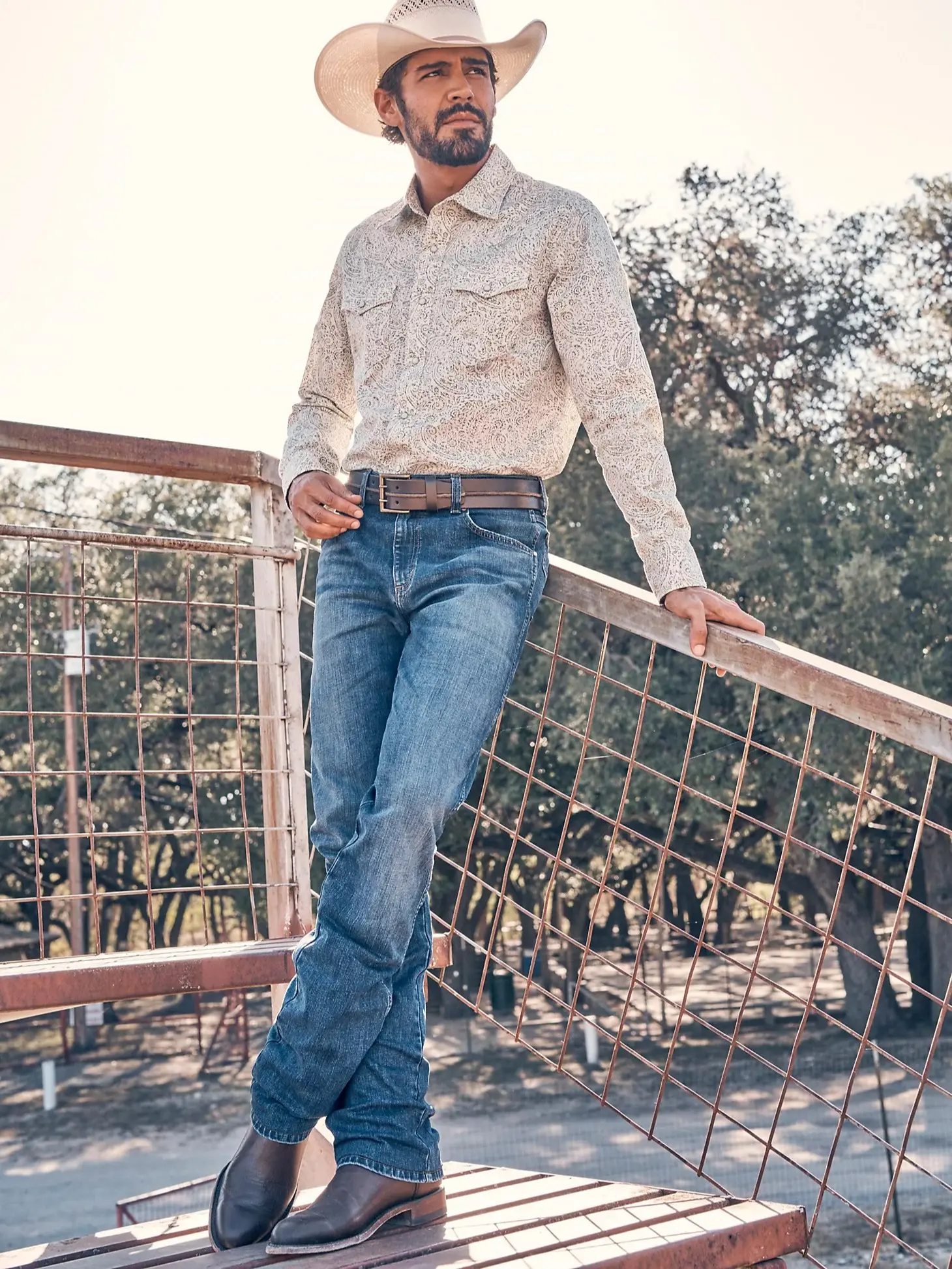 Wangler Men's Retro Slim Fit Bootcut Jean Color Harris