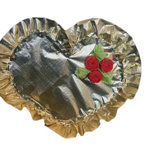 Beautiful and elegant  gold on gold  piñata for any anniversary  I can add a message or a name on the heart. Sits well on birthday table for guest to drop gift cards or money donations