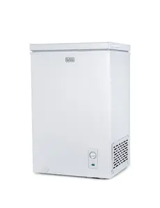 BLACK+DECKER 2.7 Cu. Ft. Compact Chest Freezer, Deep Freezer Holds Up To 94.5 Lbs. of Frozen Food, Removable Storage Basket, Mechanical Temperature Control, Manual Defrost, R600a Refrigerant, BCFK276