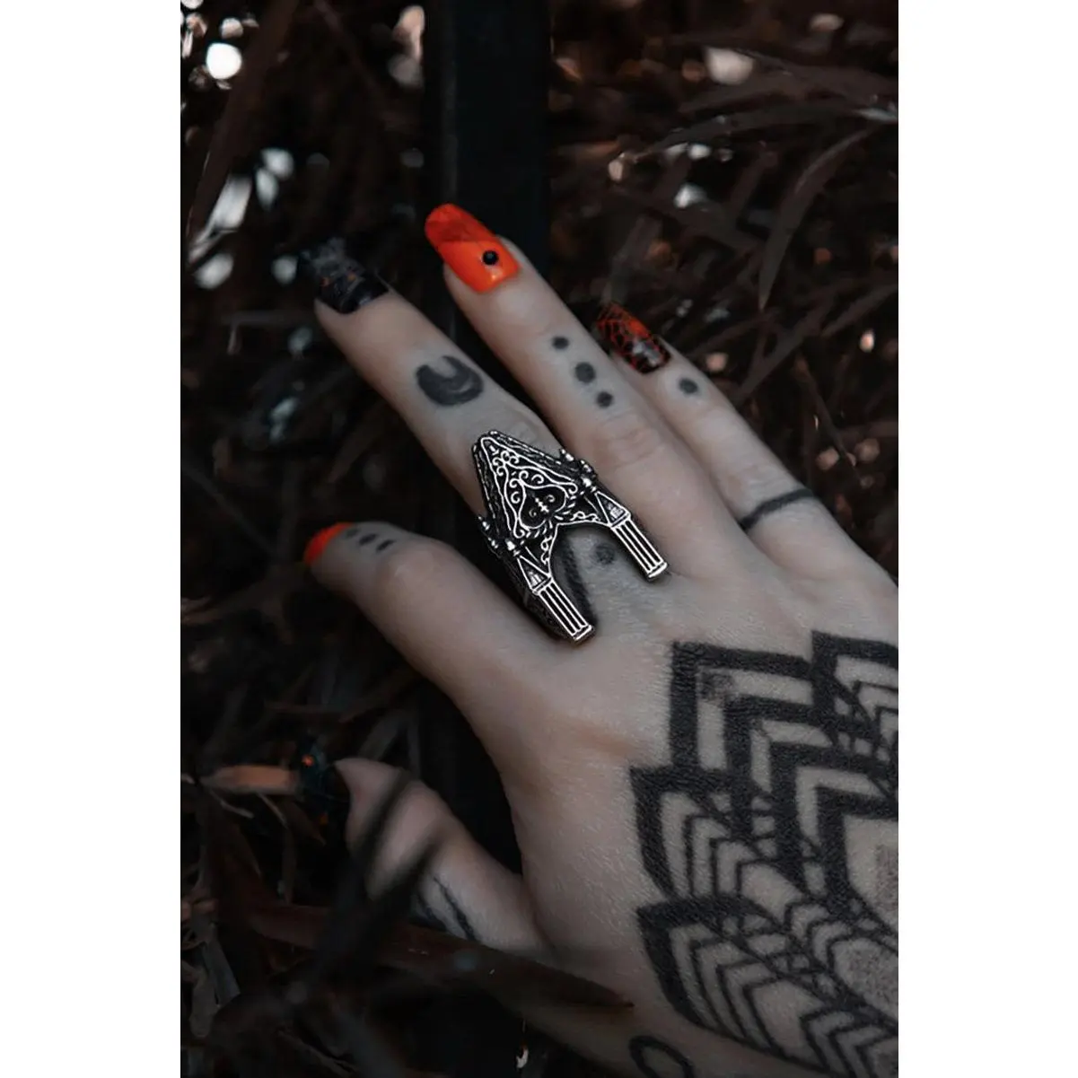 Phantom Pillars Ring
