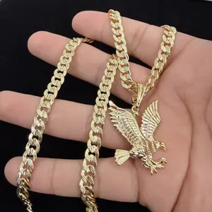 Eagle Pendant Necklace 14K Gold Plated – Collar de Águila Bañado en Oro, Gold Chain for Men & Women Gold Statement Chain