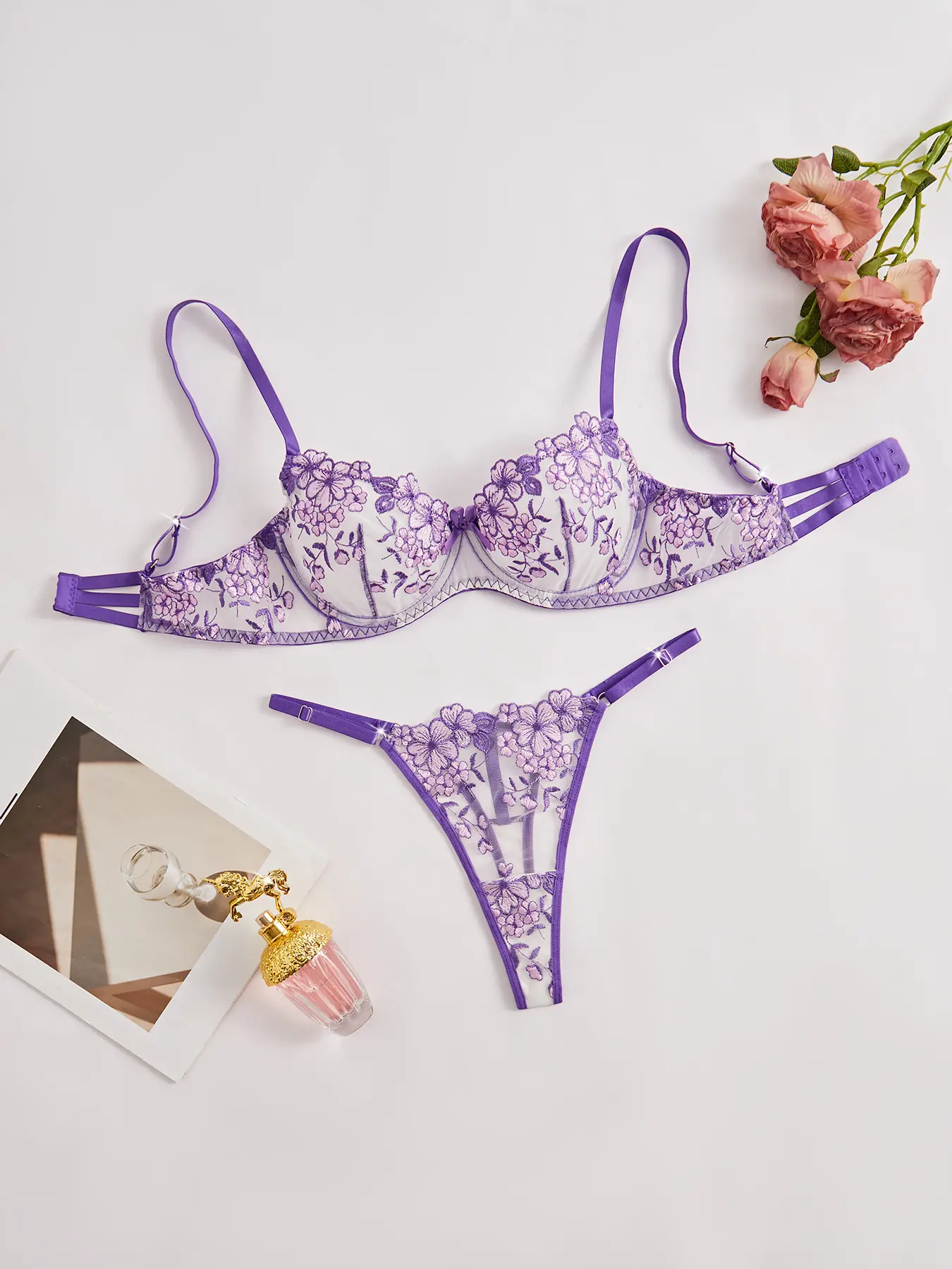 Women's 2-Piece Sheer Floral Lace Lingerie Set - S/M Sizes, V-Neck Hollow Cutout Non-Padded 3/4 Coverage Bra, Bow-Accented Thong, Lightweight High-Stretch Polyester, for Thanksgiving New Year Parties, Do Not Dry Clean