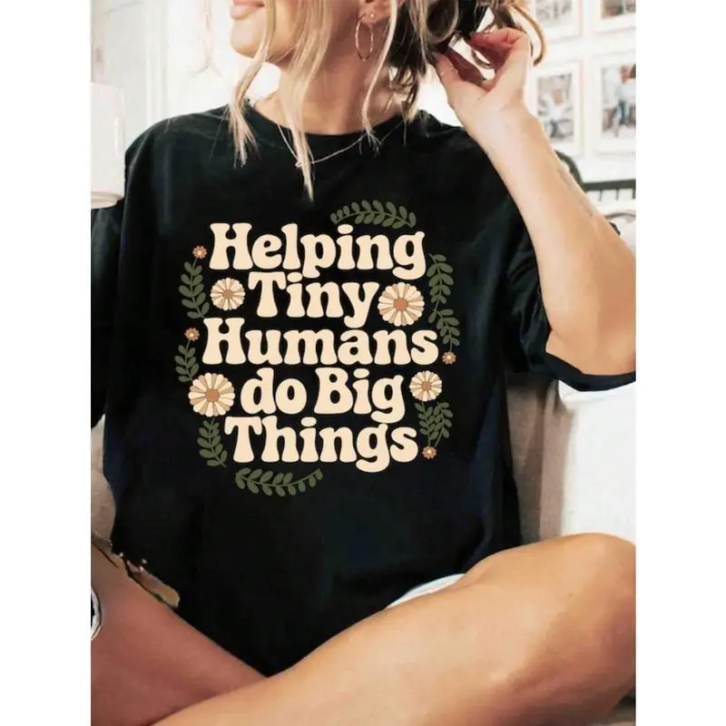 [100% Cotton] Tiny Human Tamer Shirt, Helping Tiny Humans Make Big Moves Shirt, Funny Teacher Shirt, Child Therapist Gift, Pediatric Therapist Gift Crew Neck Short Sleeve T-Shirt Women'S Graphic Tees Top Fashion Print Golf Gift T-Shirt For Men And Women