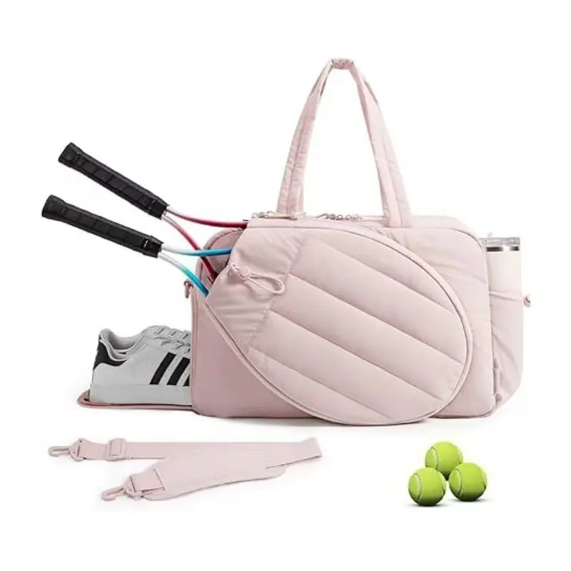 Ultra-lightweight Peak tennis racket bag set, stylish 42-liter travel bag with separate compartments for dry and wet items, featuring a shoe pocket and water bottle pocket—perfect for Pilates, yoga, and sports travel