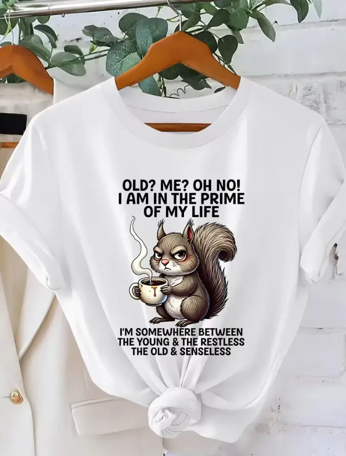 Women's Vintage Squirrel & Coffee Comfortable T-Shirt - Funny Retro Squirrel Blouse for Coffee Lovers, Loose Fit Crew Neck Shortsleeve Sleeve Shirt, Casual Wear Top for Travel, Machine Washable, Breathable