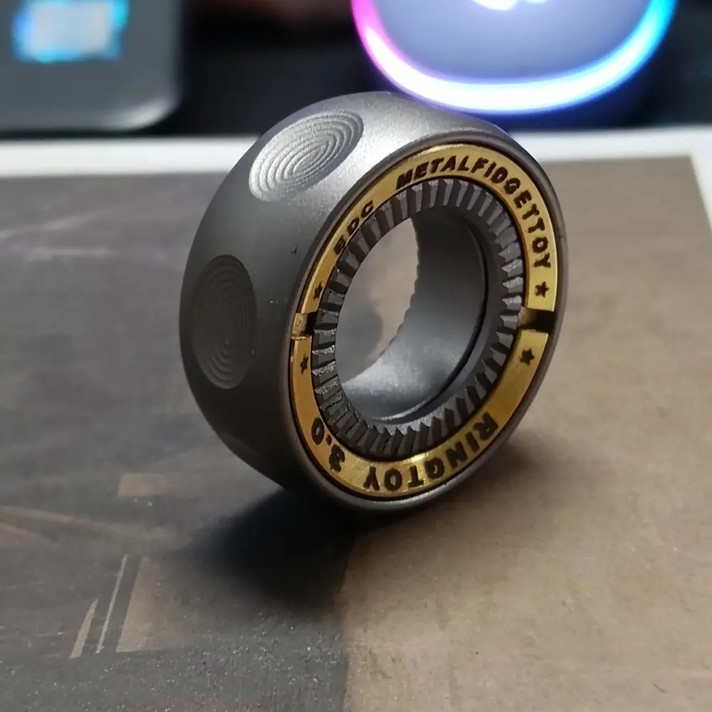 Magnetic Stress Relief Ring, Anti-Anxiety Fidget Spinner Ring, Unisex Cool Toy, Metal Rings, Fidgeting Tool, Stress Reliever, Convenient Option for Nervously Fidgeting Hands, Thoughtful Gift Choice, Perfect Birthday Gift for Adults