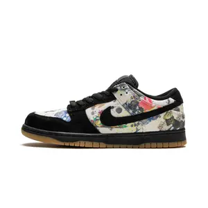 SB Dunk Low "Supreme - Rammellzee" FD8778 001