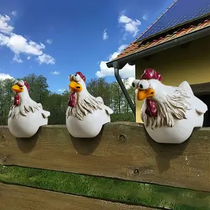 Chicken Fence Decoration, Waterproof Resin Garden Ornament, Fun Expression Yard Decor, Perfect for Farm Gate & Garden