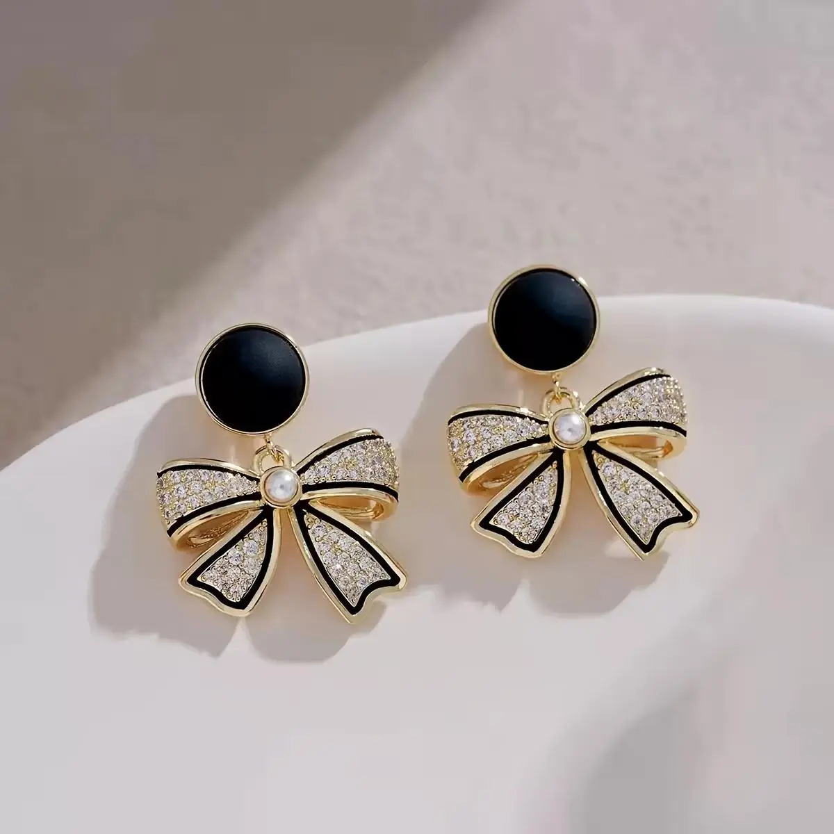 Women's Black Full Rhinestone Bow Earrings - 1 Pair Uniquely Designed Multi-Functional Costume Jewelry for Valentine's Day