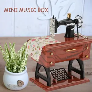 Vintage Mini Sewing Machine Wind-Up Music Box, Retro Desktop Decor Gift for Craft Lovers