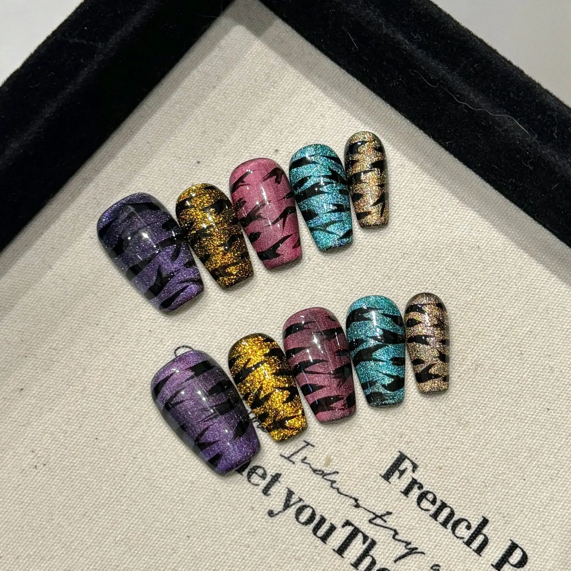 20 Sets Handmade Press-on Nails, Long Coffin Fake Nails Kit with Iridescent Butterfly Design, Glitter & Sparkling Accents for Easy Manicure, Nail Art Designs, Glittering Fake Nails