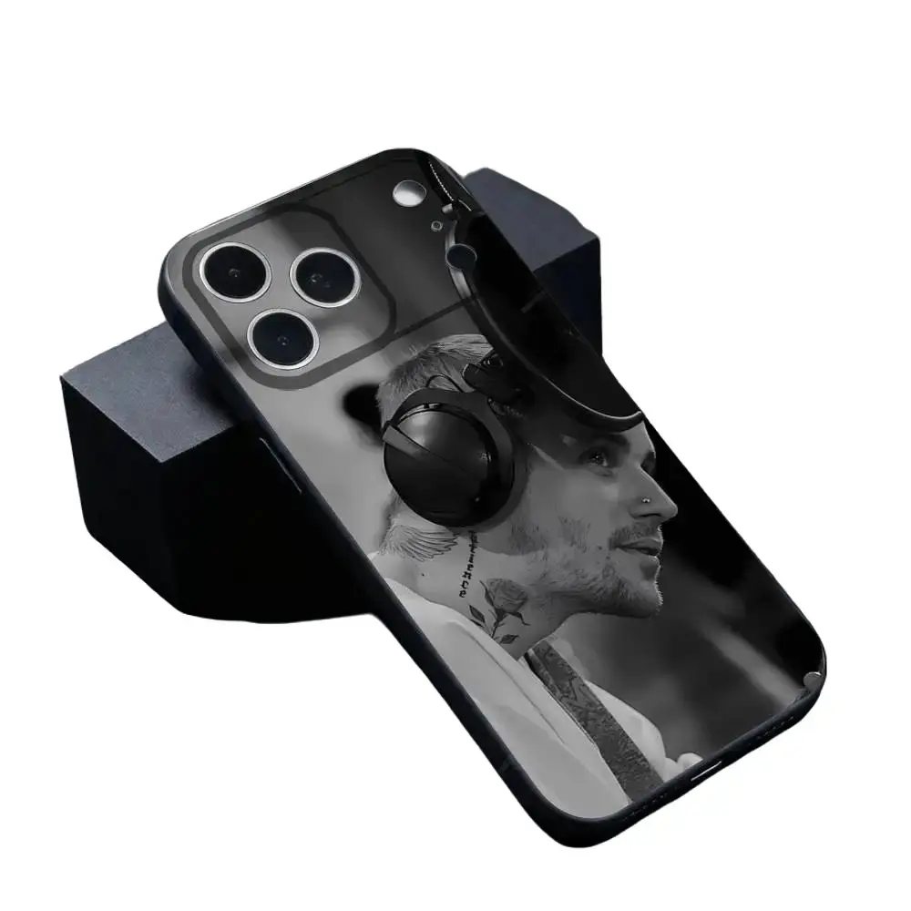 Cool Justin's liquid pattern phone case, compatible with iPhone 17, 16, 15, 14, 13, and 12. Skin-friendly, soft, full-coverage, drop-proof, and smooth protective case.
