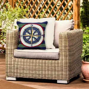 Lush Decor FRONTPORCH Indoor/Outdoor Handmade Pillow - Traditional Graphic Casual Beach Accent  (Striped Compass)