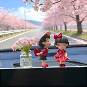 3pcs Cute Couple Car Dashboard Decorations, Lovely Couple Kiss Cartoon Figurines Car Ornament, Resin Material Boy Girl Car Interior Decoration with Balloon for Car Dashboard Gifts