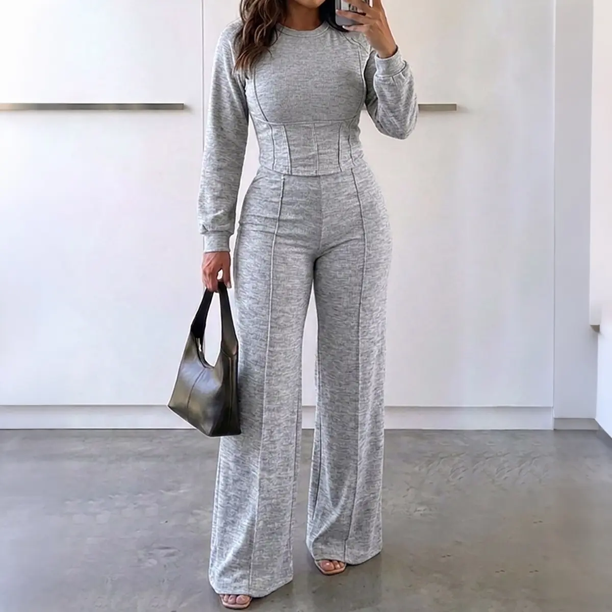 CHICME Women's 2 Pieces Outfit O-neck Long Sleeve Cinched Waist Sweatshirt and Elastic Waist Wide Leg Pants Set Casual Seam Design Sweatpants Set