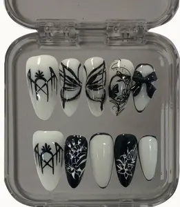 Carlie--32__70   Bags Handmade Nails Open InLive Crystal Liveroom