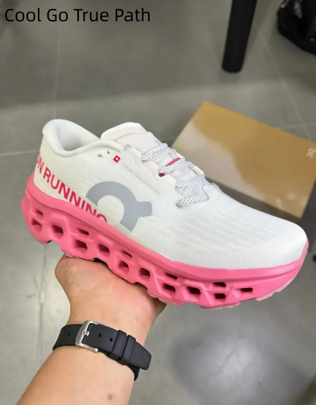 Sports Collectible Chunky Hollow Sole Sneakers, Alleviates Ft Soreness After All-Day City Walking Trips