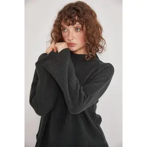 Reverse Stitch Knit Sweater - Dark Green