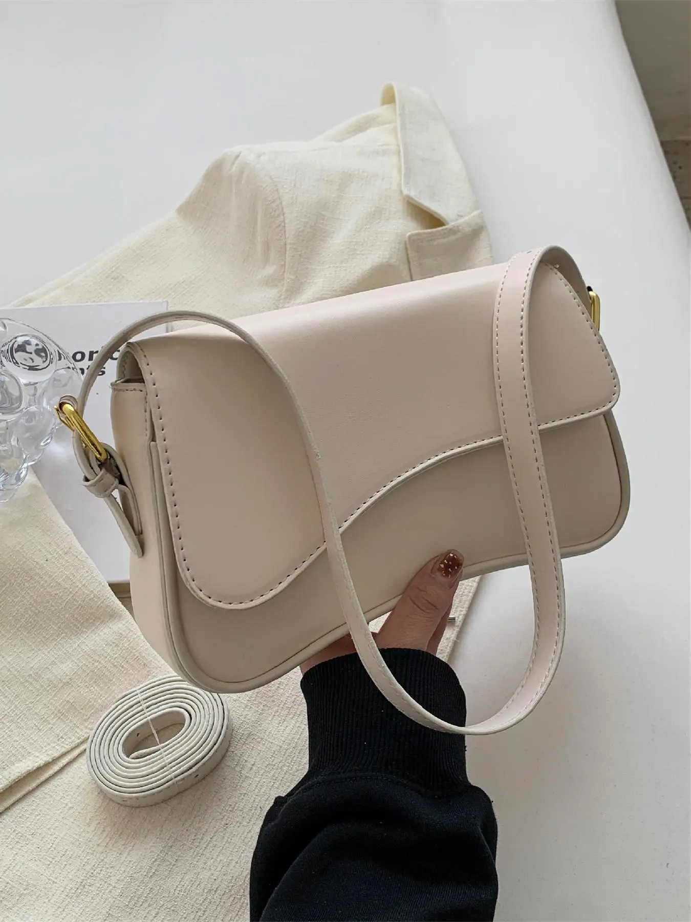 Women's Solid Color Asymmetric Classic Flap Casual Crossbody Shoulder Bag, Versatile Textured PU Leather Commuter Casual Purse for Daily Use, Everyday Crossbody Bag