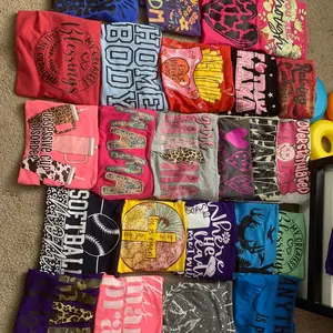 3 for 25$ gildan tees