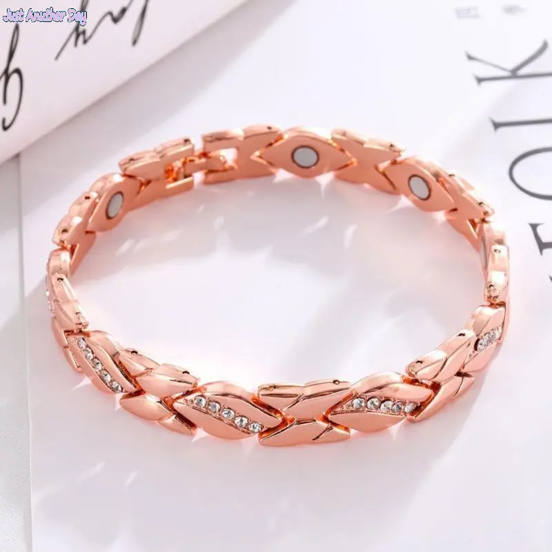 2026 New Women's Leaf Fashion Bracelet, Pure Copper Magnetic Rhinestone Bracelet with 3500 Gauss Effective Magnet for Camping, Hiking, Fashion Bracelets