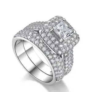 2-carat brilliant-cut engagement ring set, cubic zirconia wedding ring set for brides, anniversary promise gift, for your wife or loved one.