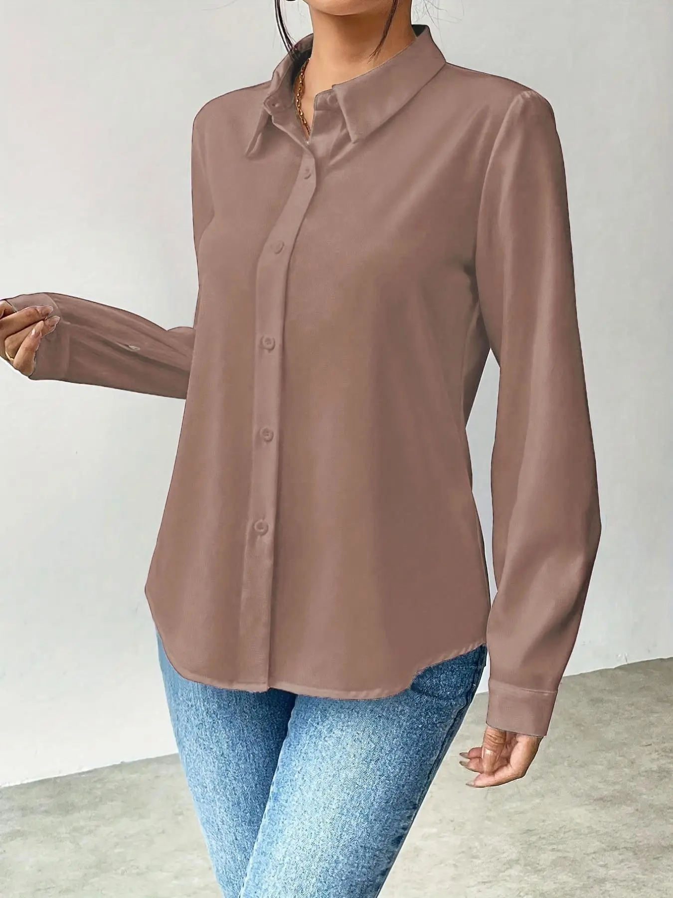 A fashionable and smooth satin professional Button Front Lapel Collared Casual Long Sleeve Blouse shirt for women, with satin fabric that is skin friendly and suitable for commuting, shopping, and outdoor wear