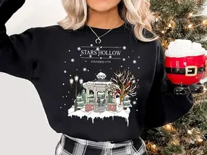 Stars Hollow Sweatshirt Hoodie, Stars Hollow Gilmore Girls Shirt, Stars Hollow Sweater, Gilmore Girls Fan, Fall Stars Hollow, Christmas Stars Hollow Shirt, Lorelai, Rory, Fall Sweatshirt, Luke's Diner Shirt, Stars Hollow Trip Shirt, Christmas Sweatshirt