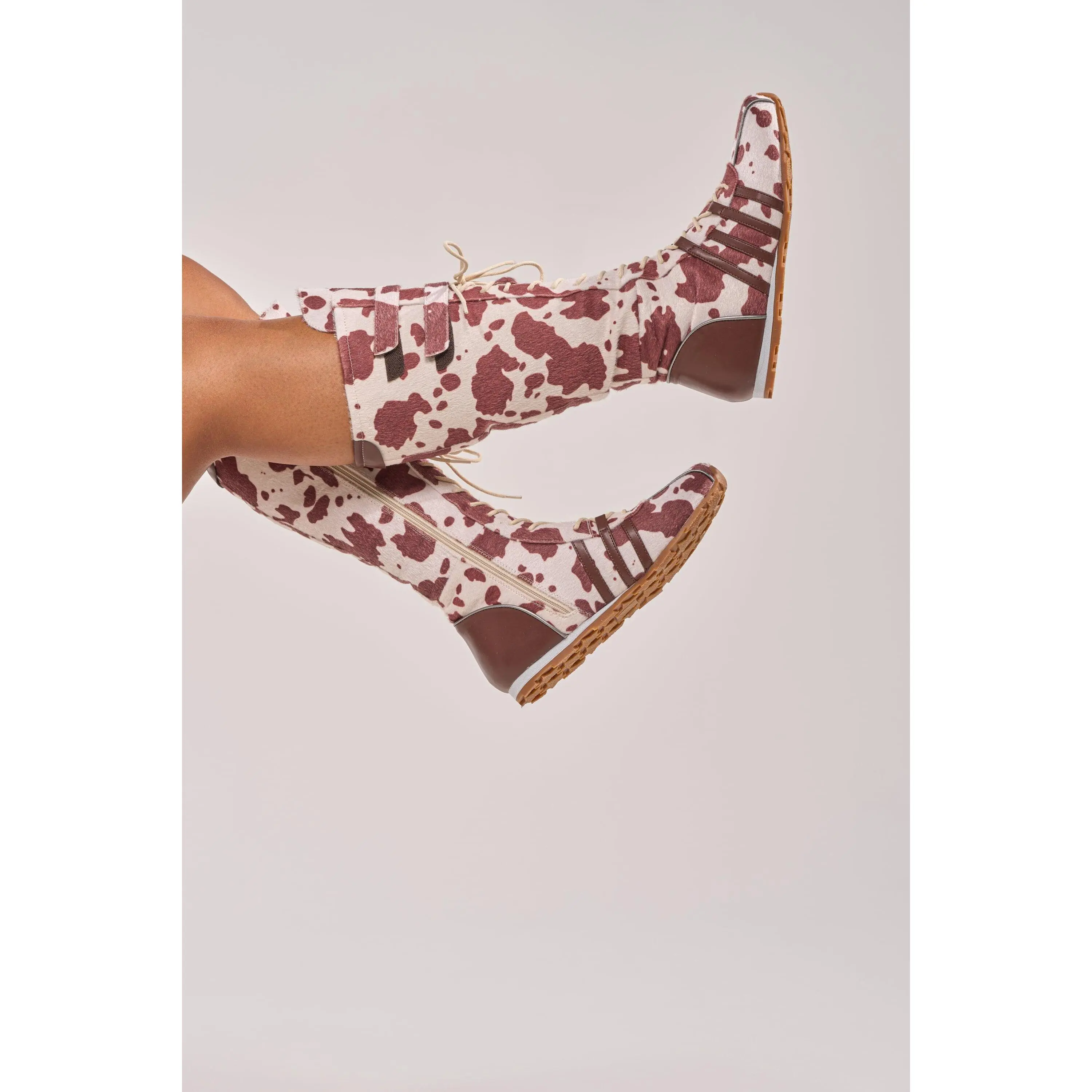 AZALEA WANG OZZY BROWN MULTI FLAT KNEE HIGH SNEAKER