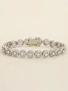 One full diamond round bezel tennis bracelet, light luxury minimalist high-end dinner style, ideal for daily commutes, friend gatherings and gifting, Elegant Minimalist Bangle