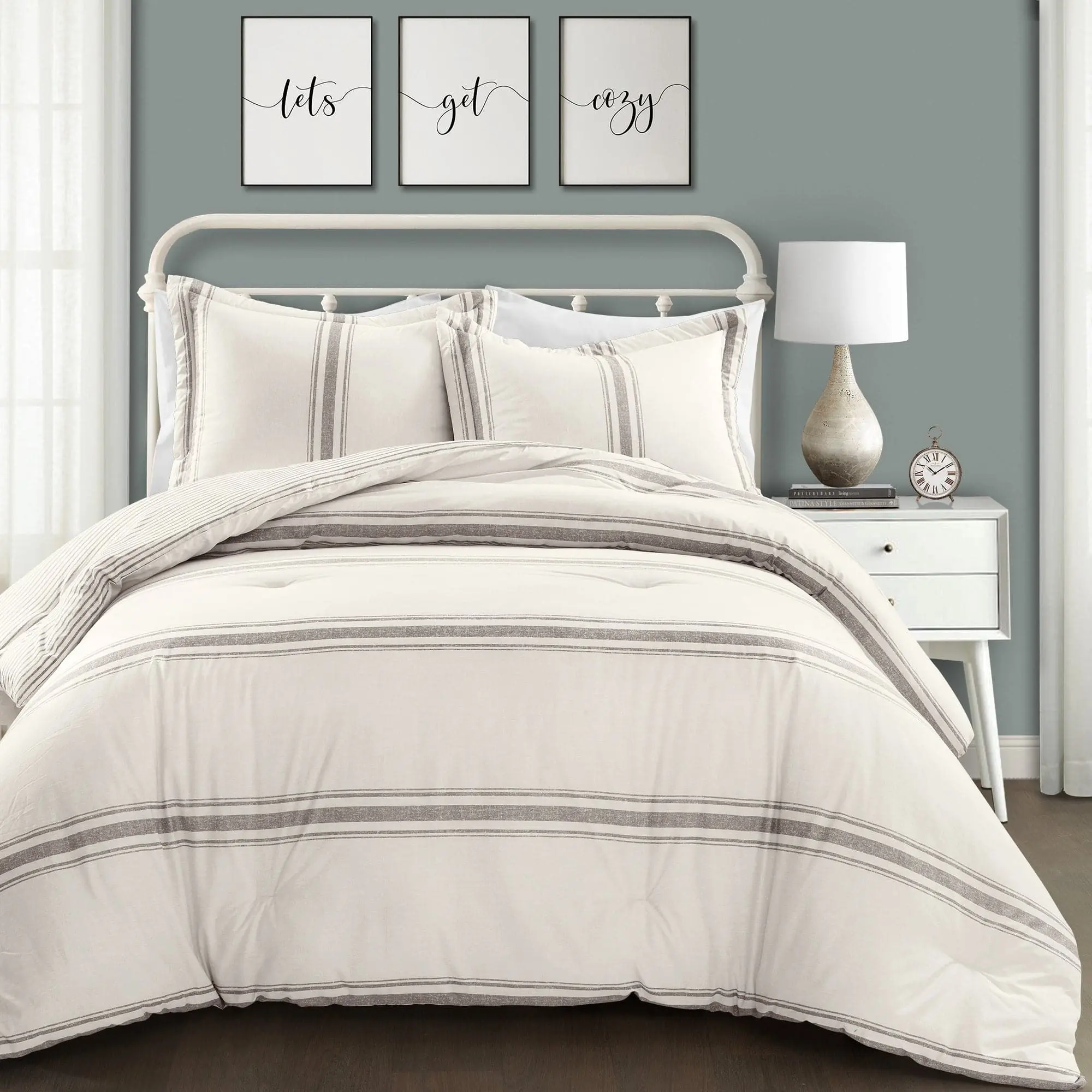 Lush Decor Farmhouse Stripe Reversible Comforter Set - 2 or 3 Piece Face 100% Cotton with Matching Shams for Twin XL, Full/Queen, King, California King Sizes - Machine Washable & Tumble Dry Safe - Fixer Upper Inspired Bedroom Bedding