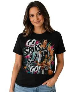 Victor Wembanyama Basketball T-Shirt Halftone, Basketball Player Comic Graphic Tee Sublimation, Go Spurs Go Fan Shirt, Unisex Crewneck Streetwear Tee for Men Women, Game Day Outfit, Casual Camiseta Verano, Breathable Cotton Summer Sports Shirt