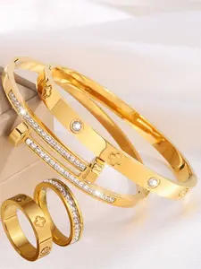 4-piece elegant and luxurious stainless steel bracelet and ring set, suitable for both women and men with high-quality and fashionable bracelets, durable and trendy accessories for daily travel Elegant Jewelry Set