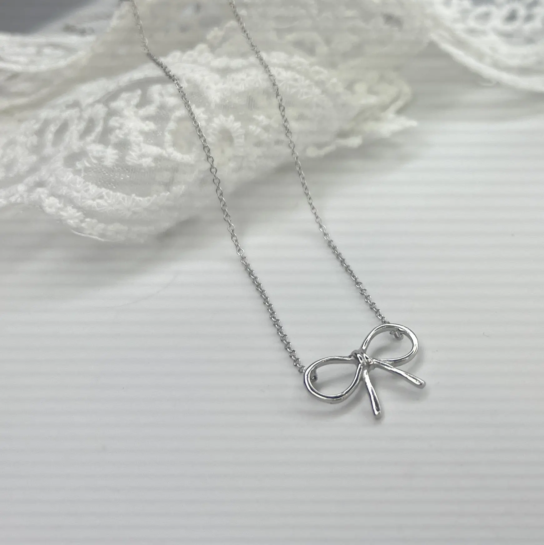 925 Sterling Silver Bow Necklace | Adjustable 16–18" Chain | Elegant Minimalist Gift for Her