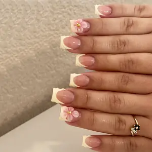 24pcs Short Square Press-On Nails, 3D Stripe Floral Print Gold Beads Decor, Includes Jelly Glue and File, Nail Art Set, Square Nail Tips