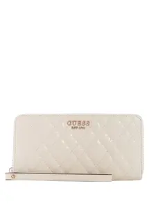 GUESS Female Isemay 4G Maxi Wallet