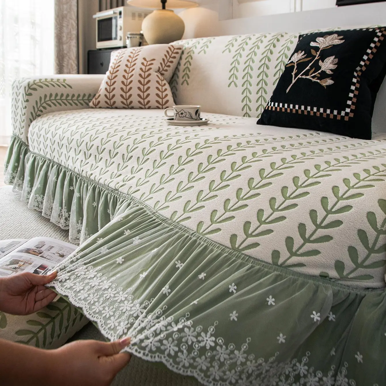 Leaf Pattern Sofa Cover, 1 Count Sofa Slipcover, Decorative Dustproof Sofa Cover for Home Living Room Bedroom Hotel Dormitory, Sofa Protector, Couch Cover