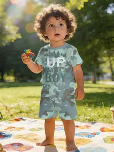 Fresh camouflage style "STRAIGHT UP MAMA'S BOY" printed infant short-sleeve set, casual kids' clothing for babies, suitable for daily and outdoor sports T-shirts, 100% polyester, a perfect gift for infants!
