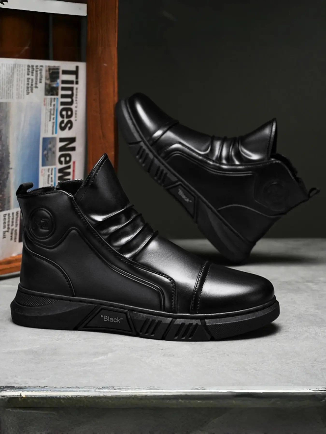 Men's High-Top Leather Boots, Solid Color Boots, Fleece Lined Boots, Warm Short Winter Shoes, Thickened Insulated Cotton Rubber Sneakers, Walking Shoes