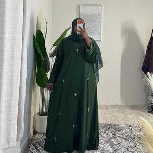 Close abaya