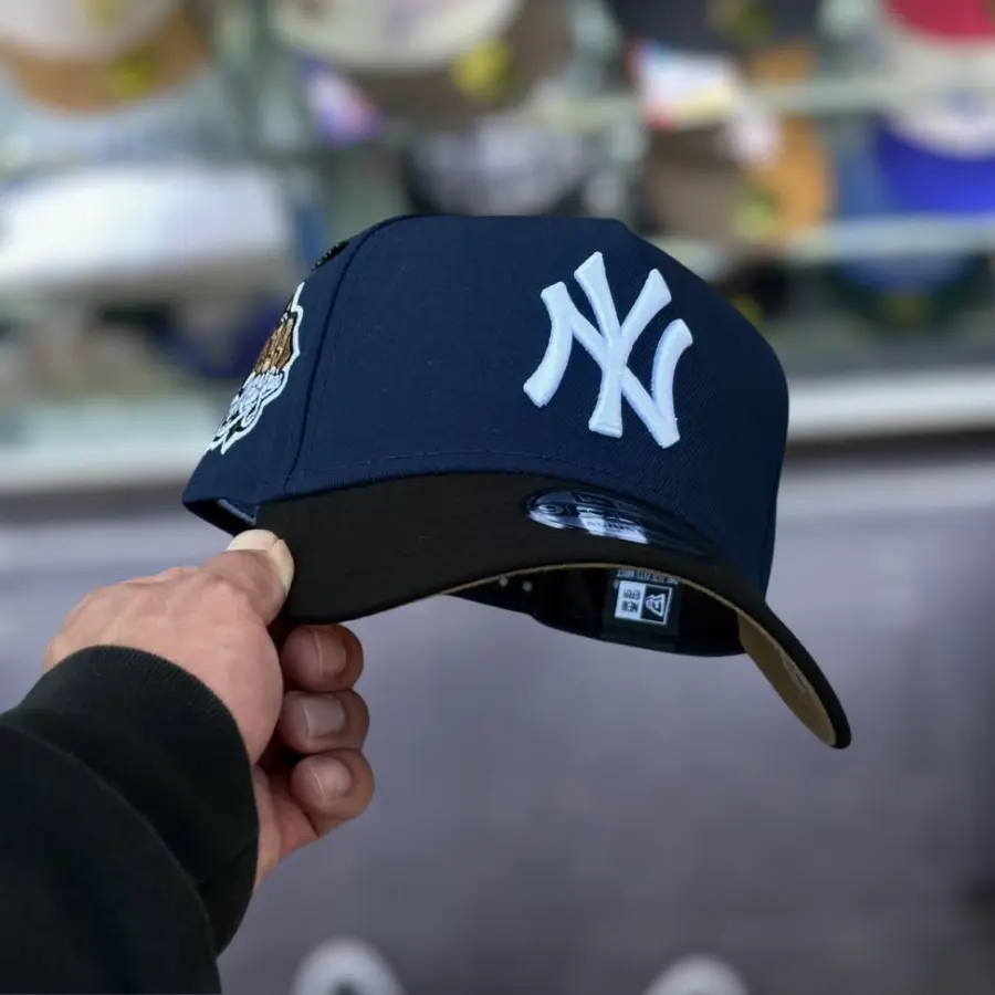 New York Yankees 1999 World Series Baseball Cap New Era 9FORTY Adjustable Hat MLB Curved Brim Cap Embroidered NY Logo Adjustable Metal Buckle Back Closure Unisex Lightweight Durable Sports Headwear Streetwear Premium Quality Limited Edition