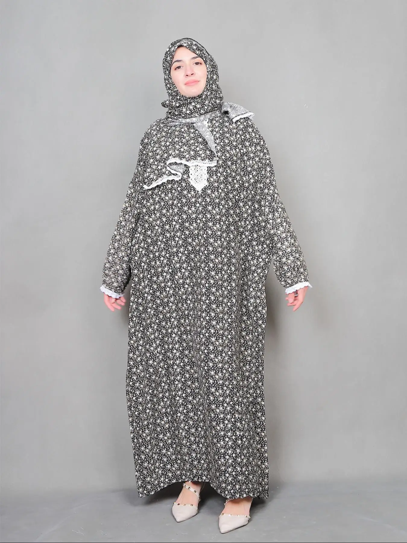 Women's Ditsy Floral Print Long Sleeve Dress with Scarf, Modest Casual Muslim Clothing for Daily Wear, Ladies Islamic Clothing for All Seasons