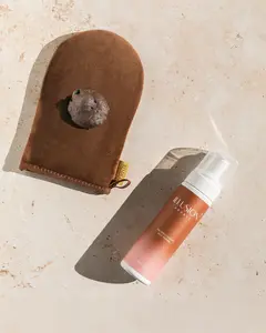 Illusion Bronze The Only Custom Self-Tanner + Application Mitt