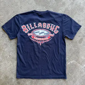 Vintage 90’s Navy Billabong Australia Tee - Retro Surf Shirt for Men Women