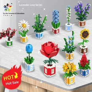 1pc Mini Diamond Building Block Bouquet, Realistic Mini Flowers, Educational Toy, Gift for Boys and Girls, Teacher's Day Present, Decorative Ornament, Building Kit