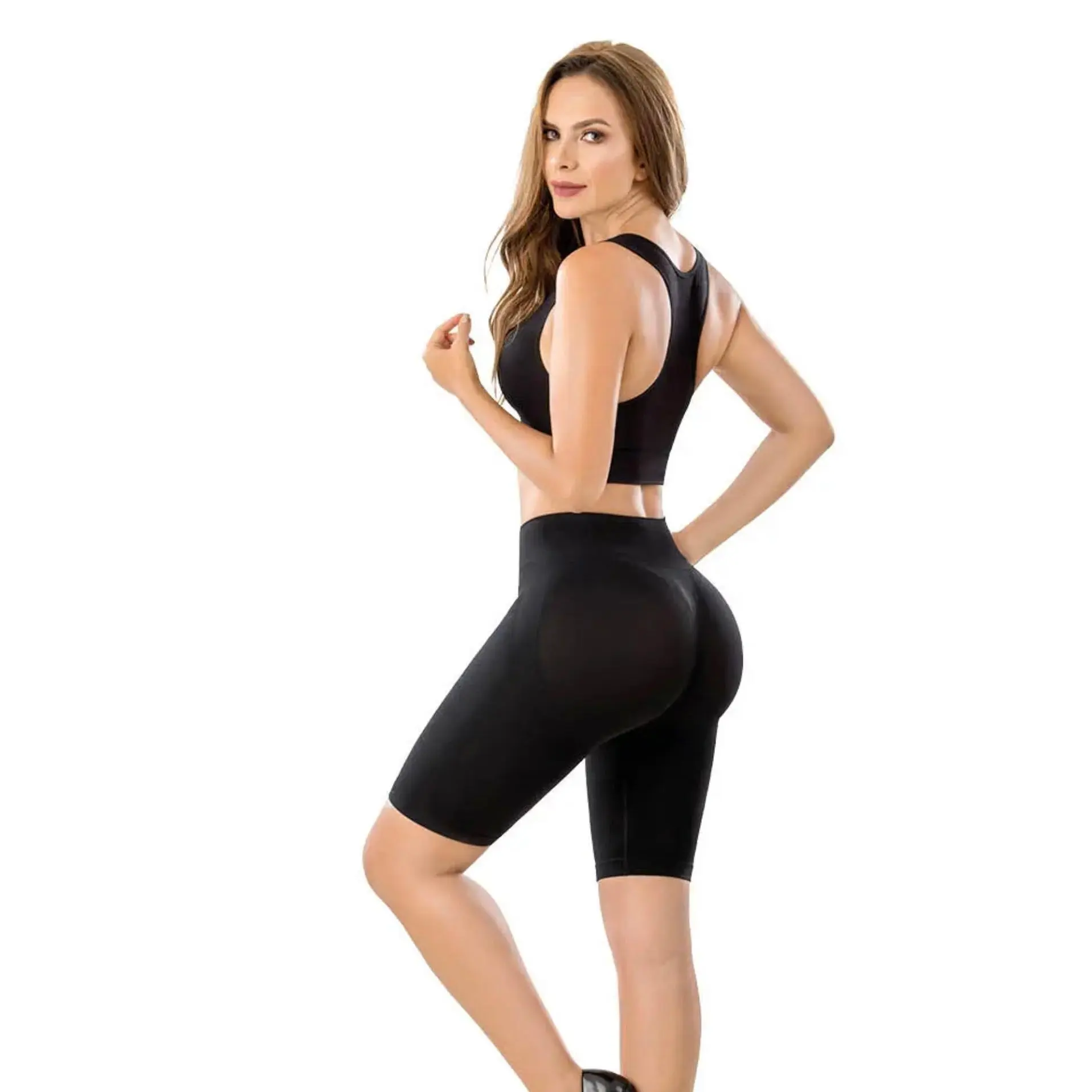 Seamless butt lift knee length shorts