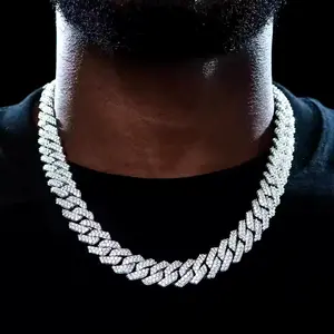 Cuban Chain Moissanite Daimonds 18”/45CM - Iced Out Men's Jewelry with High-Quality Finish and Elegant Design